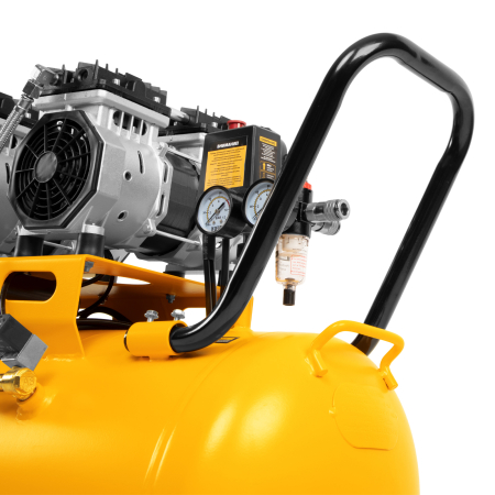 Поршневой компрессор  DLS 1800/100