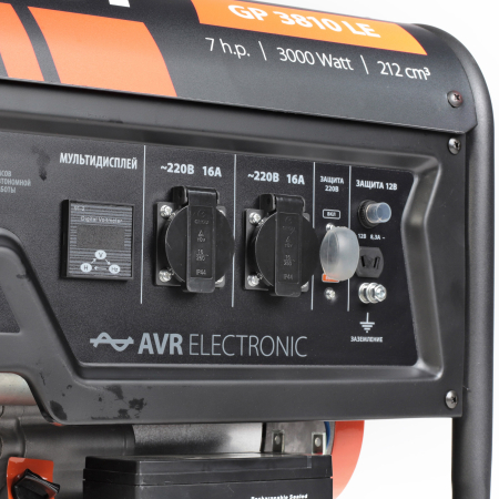 Бензиновый генератор  GP 3810 LE