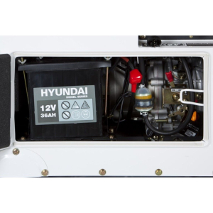 Дизельный генератор Hyundai DHY 8500 SE-T  портативный фото